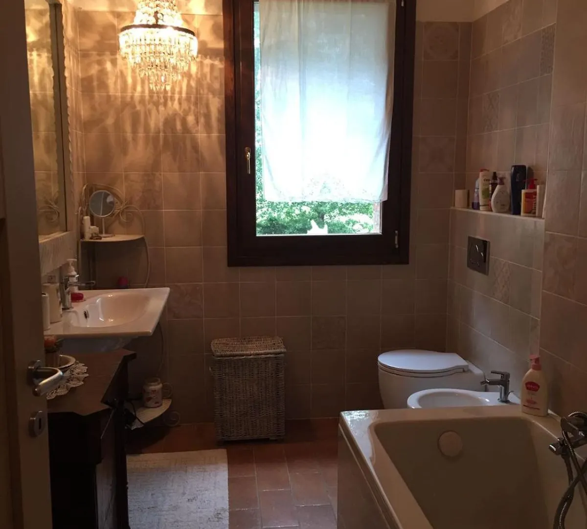 Apartamento Casa Madonna Boschi Poggio Renatico Habitación en casa particular